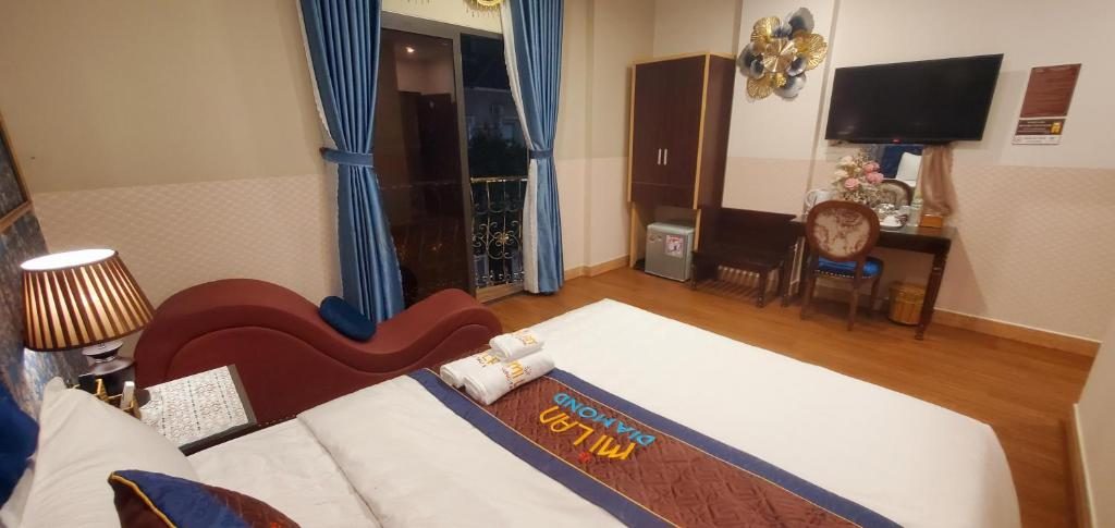 Phòng Có Giường Cỡ King Với Ban Công