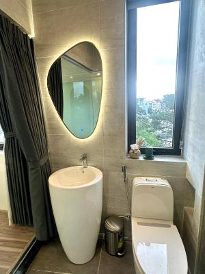 Phòng Hạng Tiết kiệm Cho 4 Người