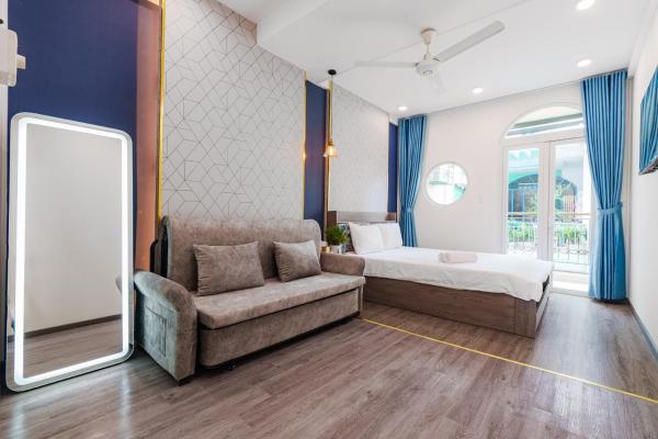 Phòng Có Giường Cỡ Queen Với Ban Công