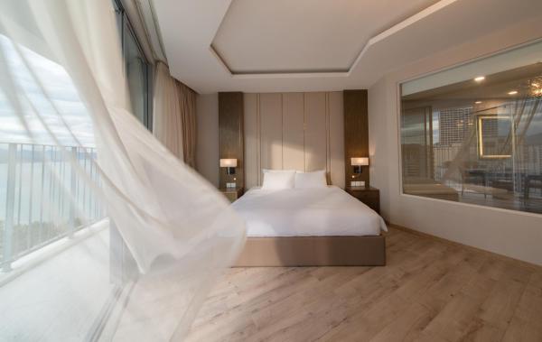 Phòng Deluxe Giường Đôi