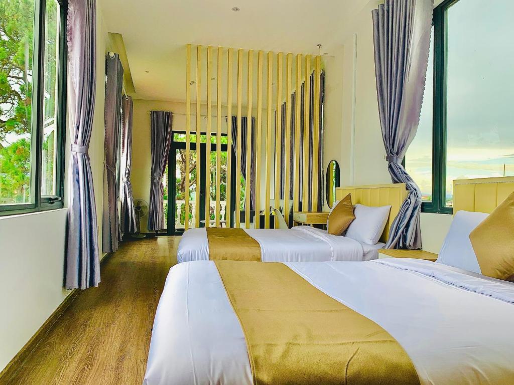 Studio Có Giường Cỡ King Và Giường Sofa