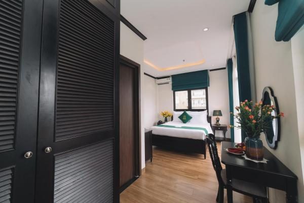 Phòng Có Giường Cỡ Queen Nhìn Ra Vườn