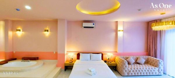 Phòng Có Giường Cỡ Queen Và Bồn Tắm Spa