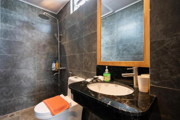 Suite Nhìn Ra Thành Phố