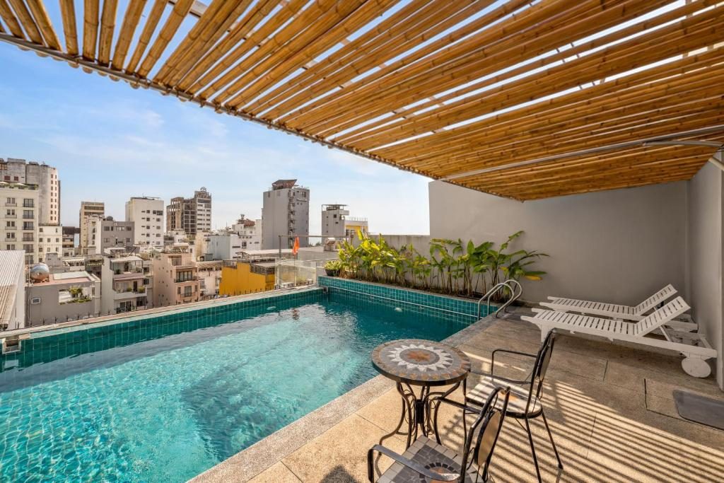 LUK Inn Hotel – An Thuong, Da Nang