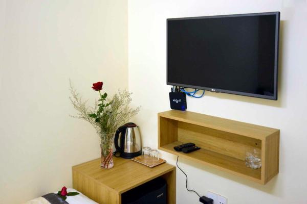 Phòng Giường Đôi Hạng Bình Dân
