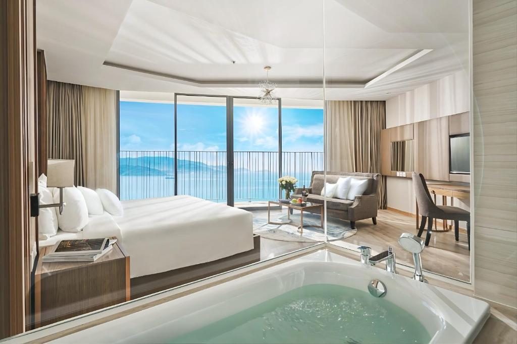 Suite Có Giường Cỡ King Nhìn Ra Biển