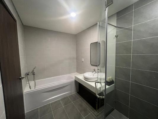 Phòng Deluxe Giường Đôi Có Ban Công