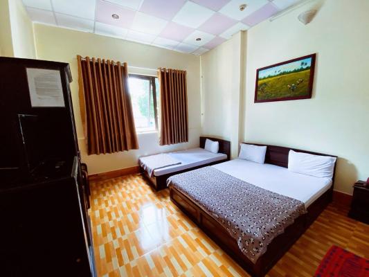 Phòng Hạng Tiết kiệm Cho 4 Người