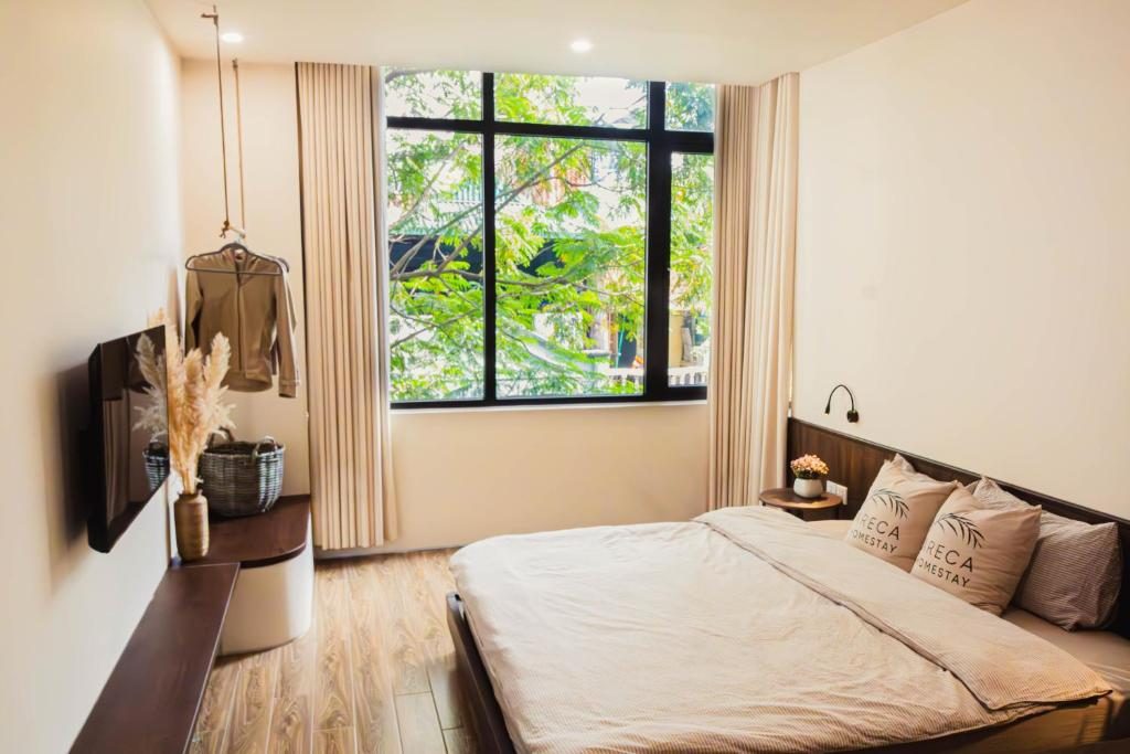 Studio Có Giường Cỡ Queen
