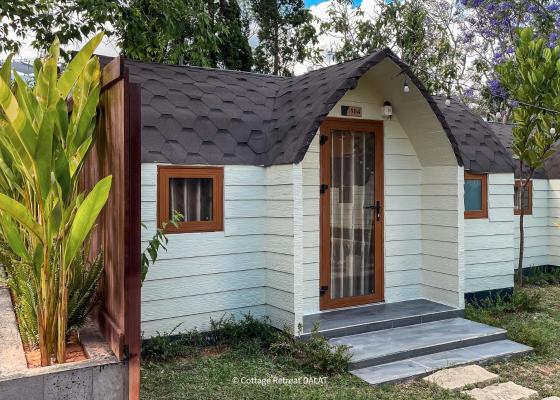 Cottage Nhìn Ra Vườn