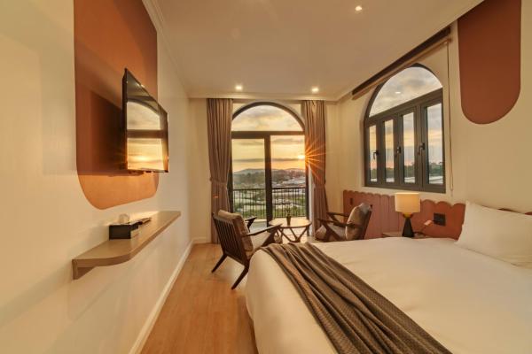 Phòng Deluxe Giường Đôi Có Bồn Tắm
