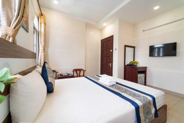 Phòng Deluxe Giường Đôi