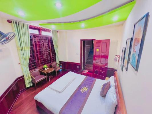 Phòng Giường Đôi Với Phòng Tắm Chung