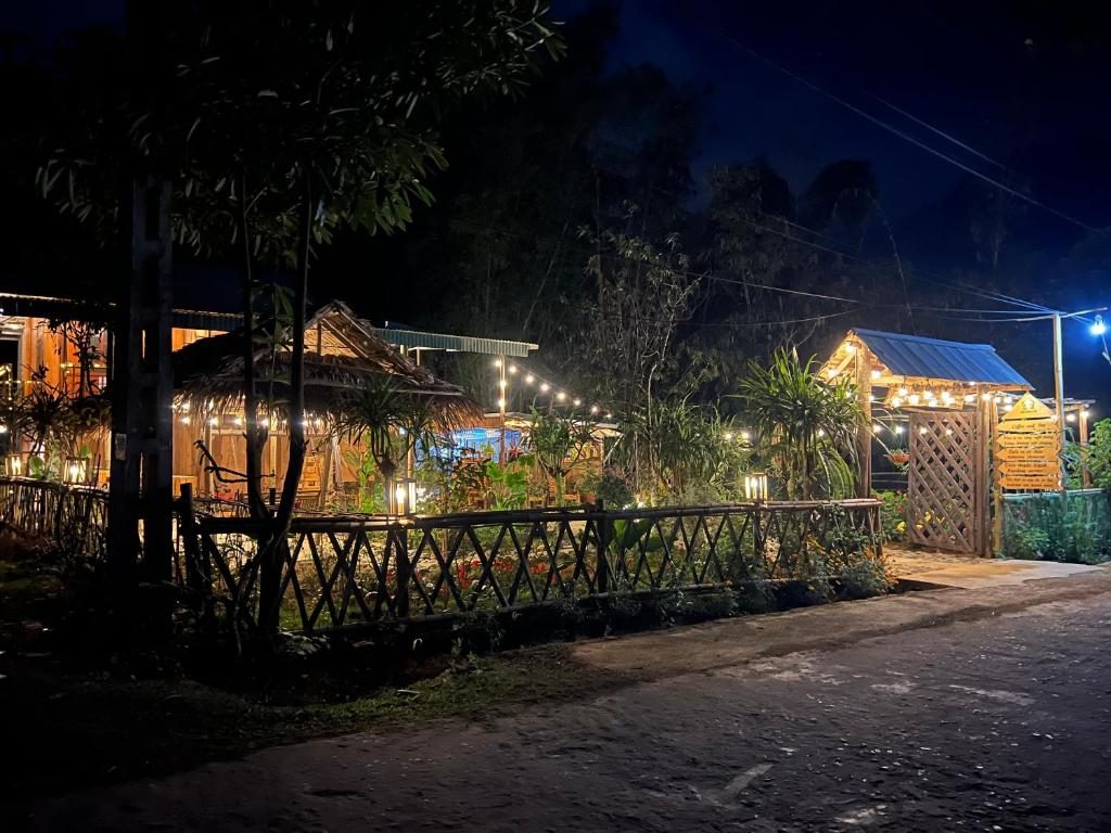 NHÀ CỦA CHI – HOMESTAY FOOD & COFFEE