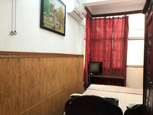 Phòng Giường Đôi Hạng Bình Dân