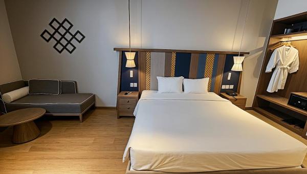 Phòng Deluxe Giường Đôi Nhìn Ra Biển