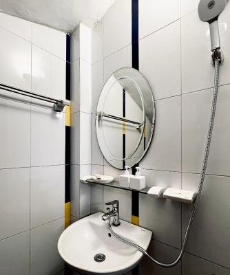 Giường Trong Phòng Ngủ Tập Thể Cho Cả Nam Và Nữ 6 Giường