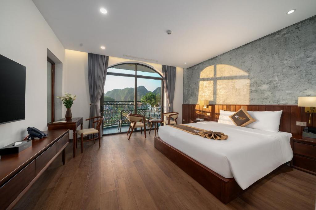 Phòng Deluxe Giường Đôi Có Bồn Tắm