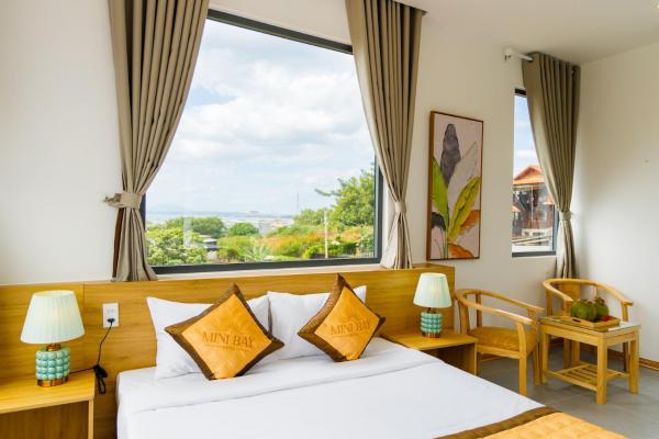 Suite Nhìn ra Hồ bơi