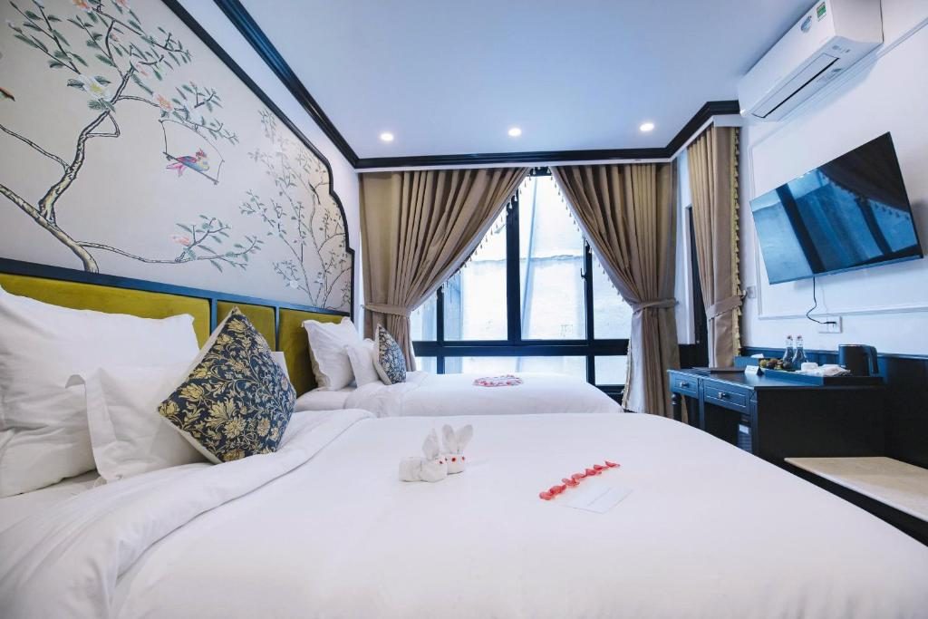 The ORCHID PREMIUM Hotel