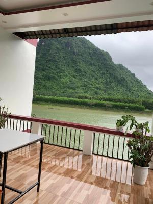 Phòng Giường Đôi Nhìn Ra Hồ Nước