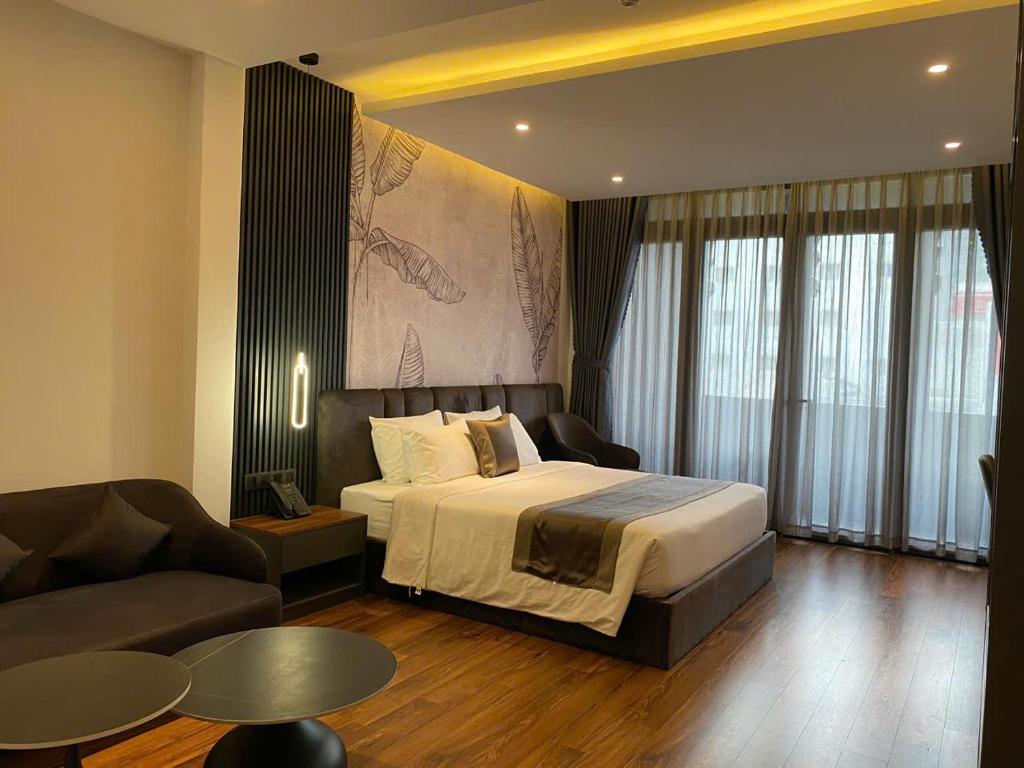 Phòng Có Giường Cỡ King Với Ban Công