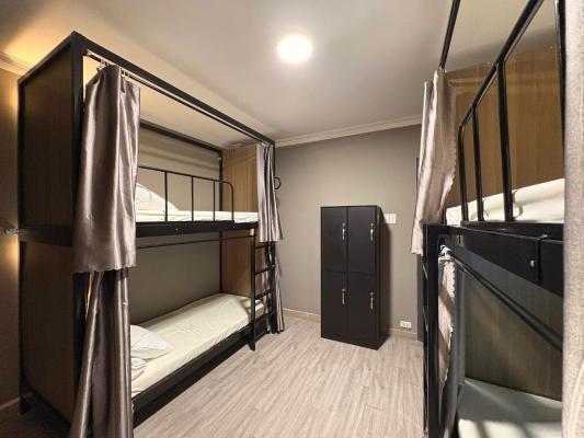 Giường trong Phòng ngủ tập thể Nữ 4 Người