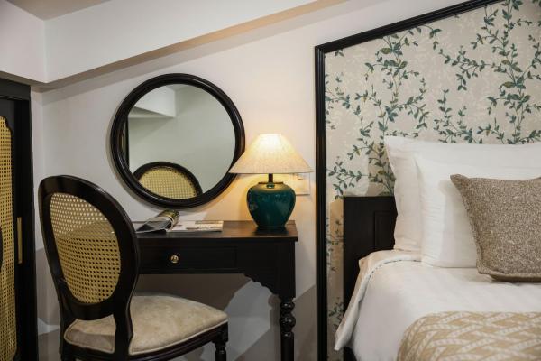 Phòng Deluxe Có Giường Cỡ King