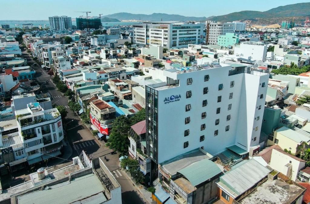 Aloha Hotel