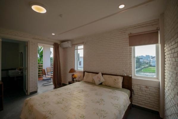 Phòng Có Giường Cỡ King Với Ban Công