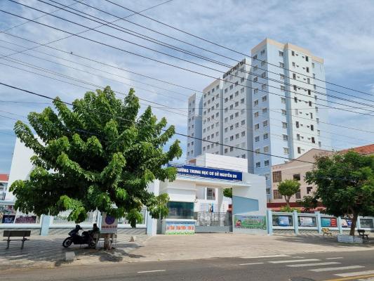 Căn hộ 2 phòng ngủ nhìn ra hồ nước