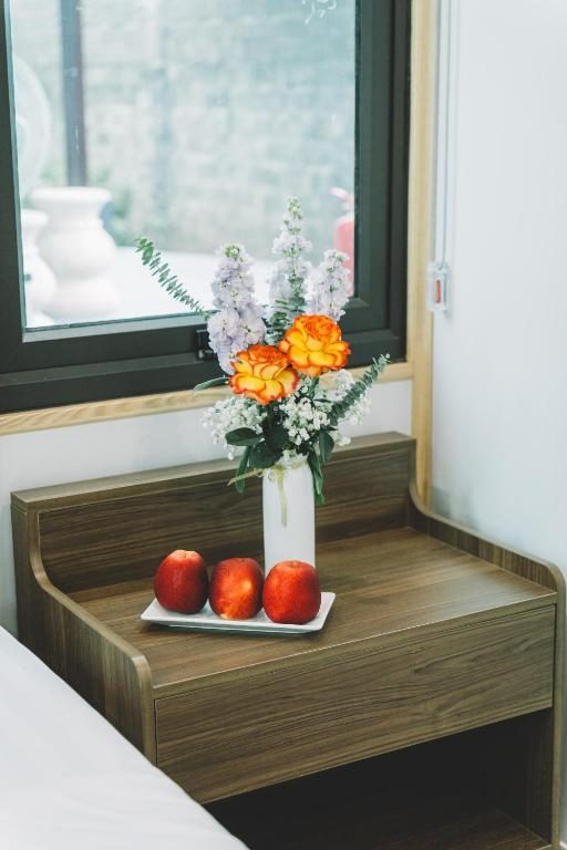 Phòng Có Giường Cỡ King Nhìn Ra Hồ Nước