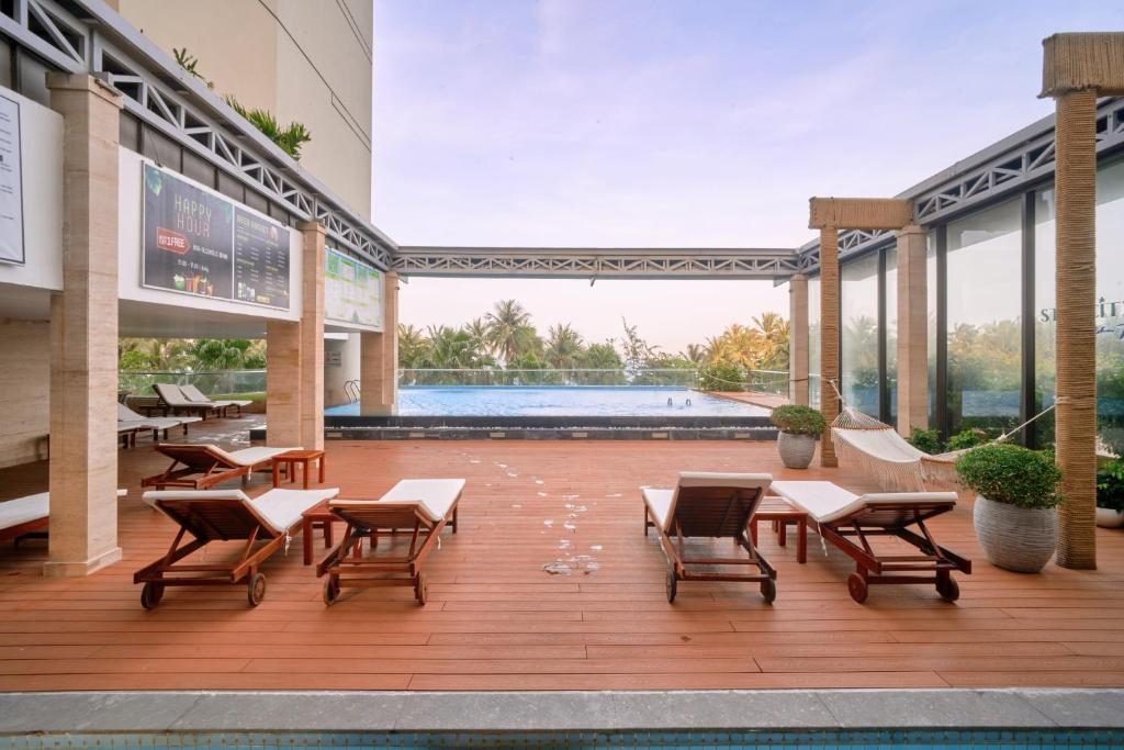 Studio Nhìn Ra Biển