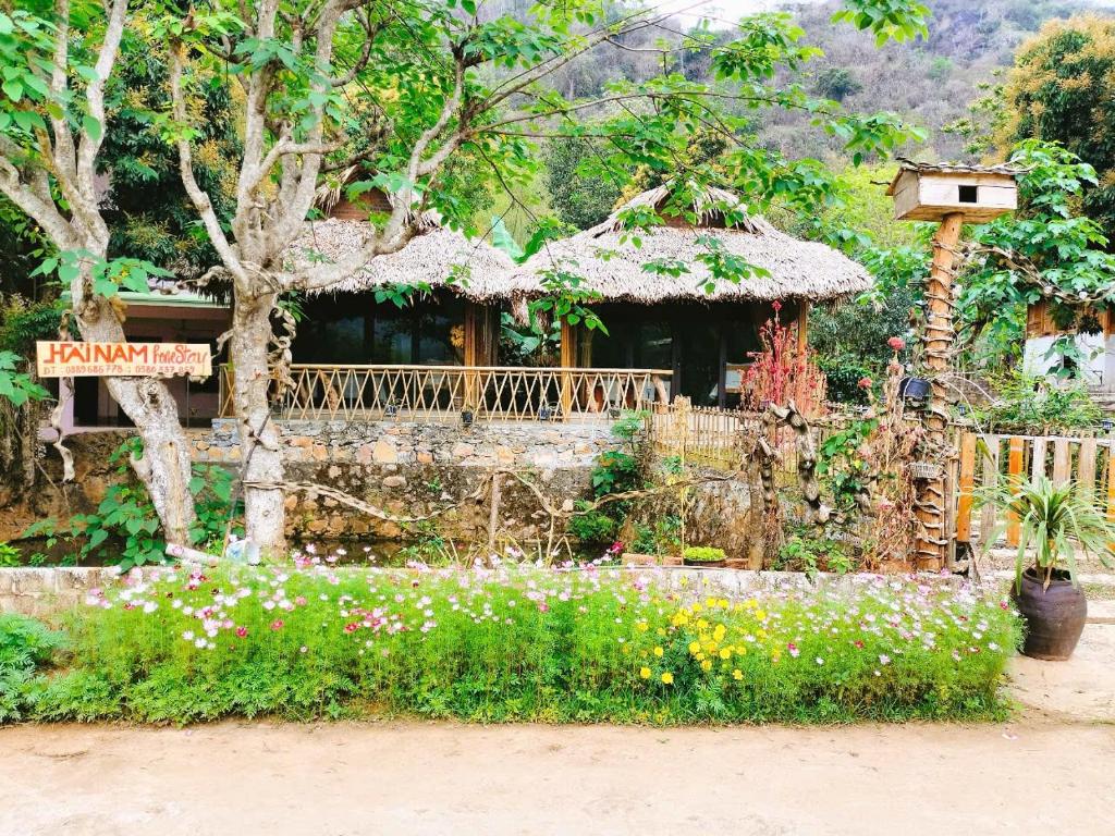 Hải Nam Homestay Hòa Bình