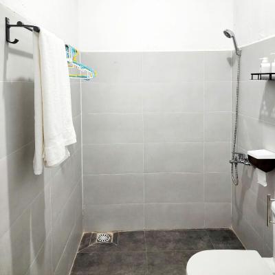 Phòng 4 Người Có Phòng Tắm Riêng