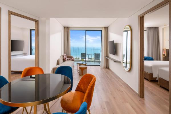 Three-Bedroom Family Ocean View