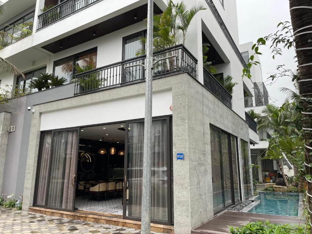 Biệt Thự Có Hồ Bơi Riêng