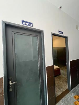 Phòng Giường Đôi Hạng Bình Dân
