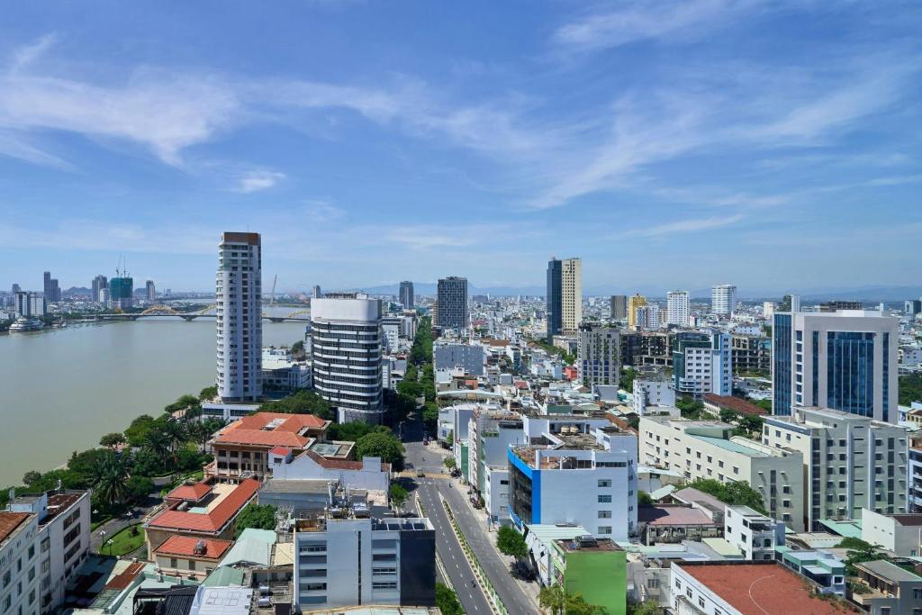 Phòng Deluxe Có Giường Cỡ King Nhìn Ra Thành Phố