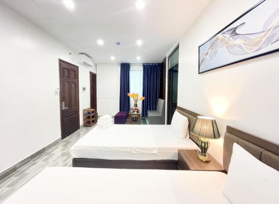 Phòng 4 người nhìn ra vườn