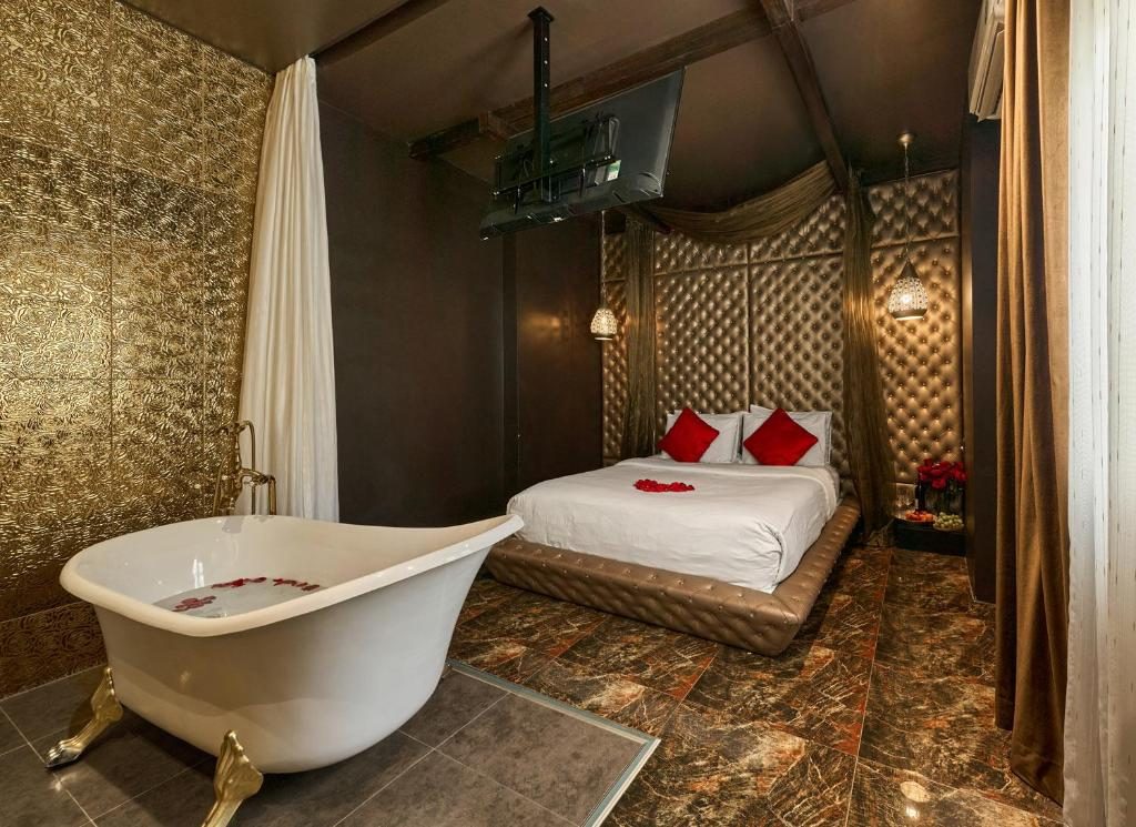 Phòng Giường Đôi Có Bồn Tắm Spa