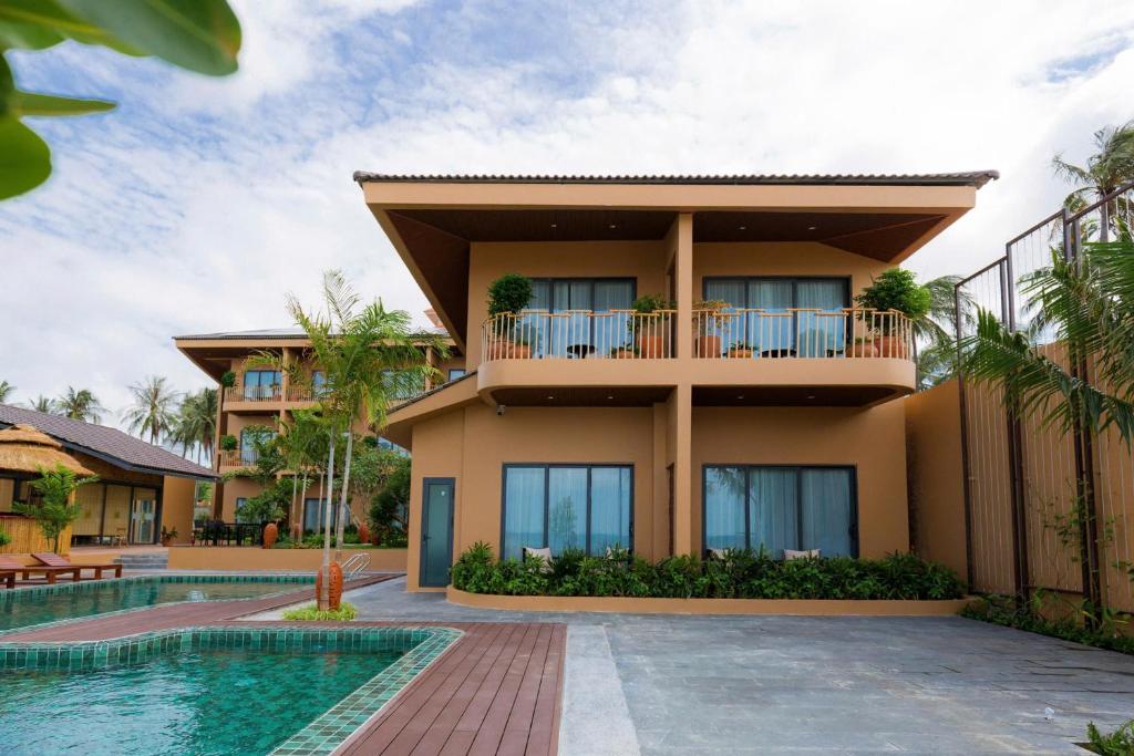 Biệt Thự – Trước Biển