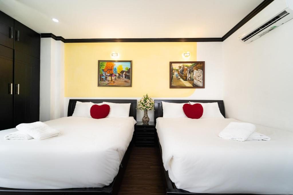 Phòng 4 Người Có Ban Công