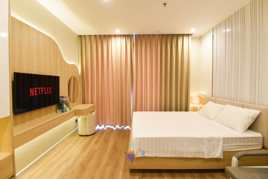 Studio Nhìn Ra Biển