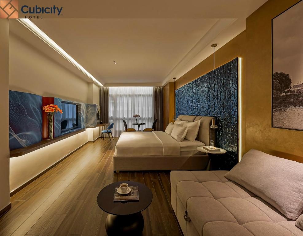 Cubicity Hoang Dieu