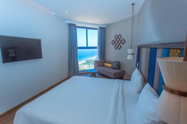Phòng Deluxe Giường Đôi Nhìn Ra Biển
