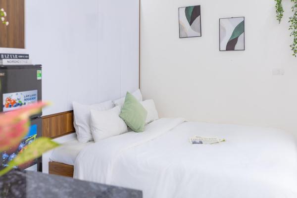 Phòng Deluxe Giường Đôi Có Ban Công