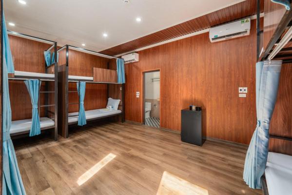 Giường Tầng Trong Phòng Ngủ Tập Thể Cho Nam