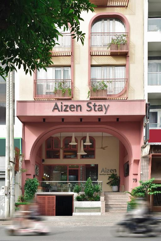 Aizen Stay – District 1